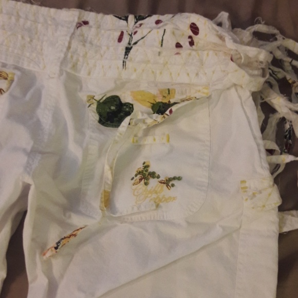 GORGEOUS BOUTIQUE SHORTS,WORE ONCE - Picture 6 of 8